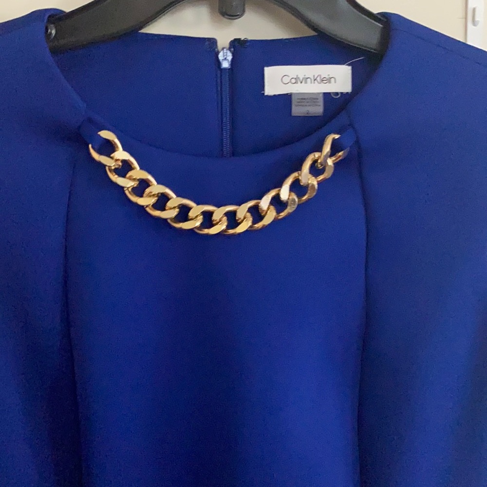 Calvin Klein Tube Dress w Chunky Gold Chain